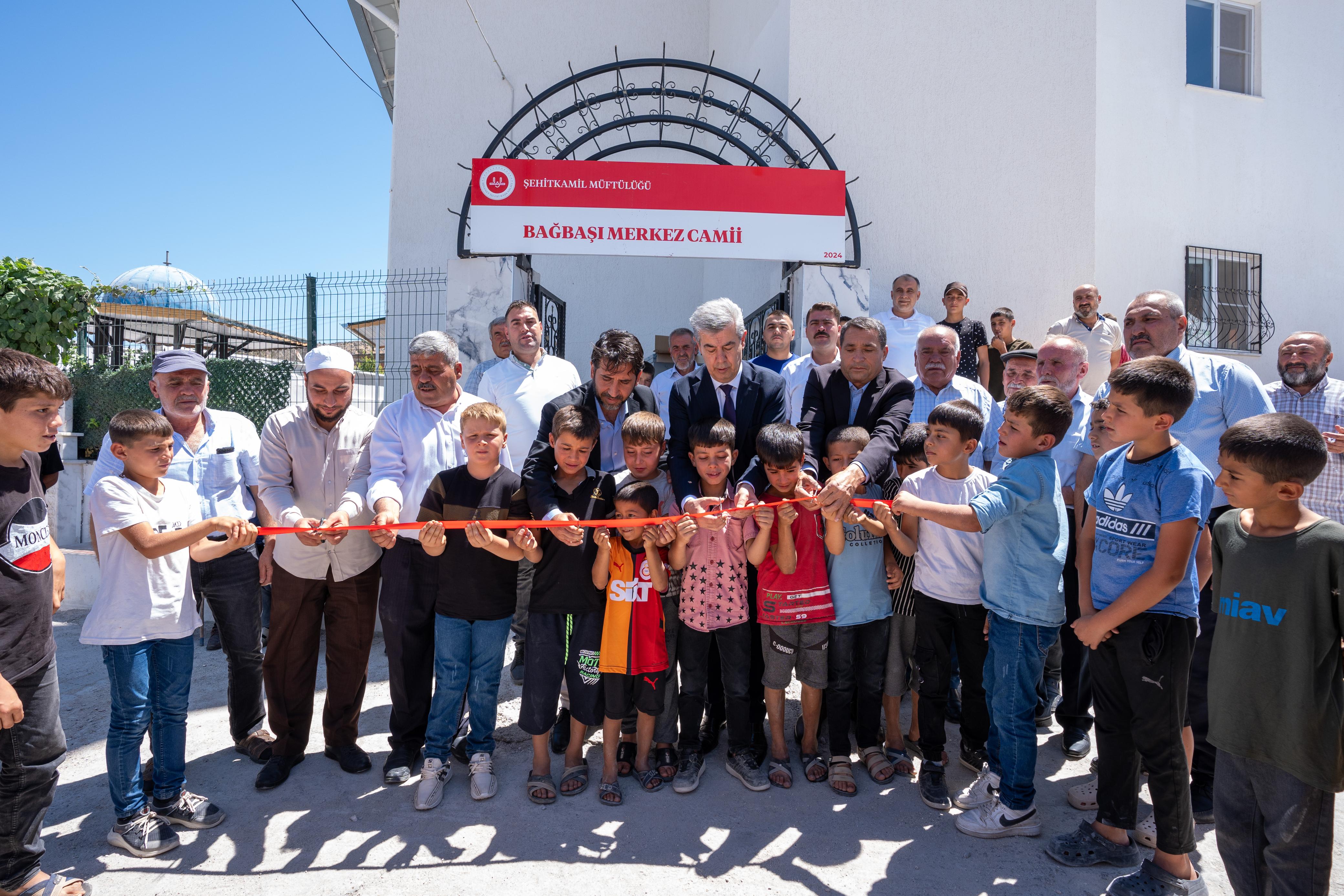 HASARLI CAMİ İMECE USULÜYLE YENİDEN İBADETE AÇILDI