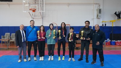 ŞEHİTKAMİL BELEDİYESPOR TEKVANDO ŞAMPİYONASINA DAMGA VURDU