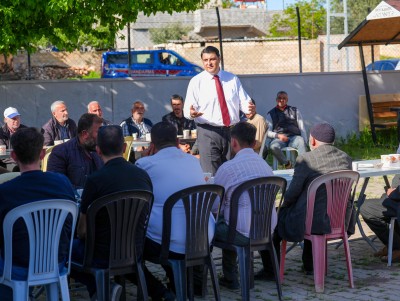 BAŞKAN YILMAZ, BİR GÜNDE 4 MAHALLE ZİYARET ETTİ