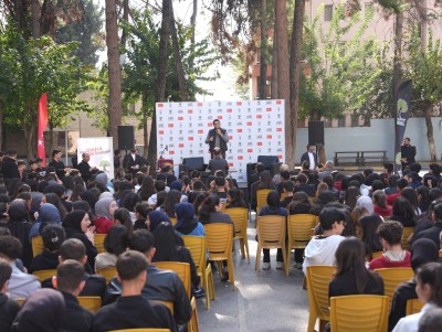 BAŞKAN YILMAZ, HASAN ALİ YÜCEL ANADOLU LİSESİ ÖĞRENCİLERİYLE BULUŞTU