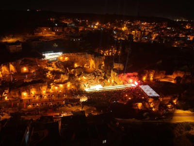 DÜLÜK’TE TARİH, SANAT VE MODA İLE BULUŞTU