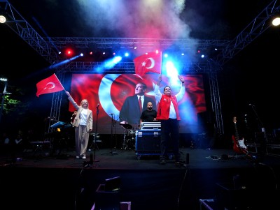 ŞEHİTKAMİL’DEN GÖRKEMLİ 29 EKİM KUTLAMASI