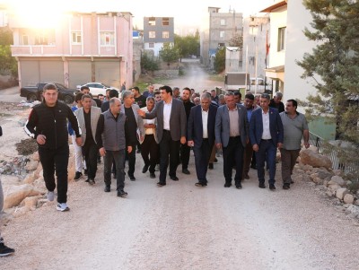 YILMAZ, BEYLERBEYİ MAHALLESİ’NDE VATANDAŞLARLA BULUŞTU