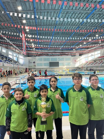 ŞEHİTKAMİL’İN GENÇ SPORCULARINDAN ÇİFTE ŞAMPİYONLUK GURURU