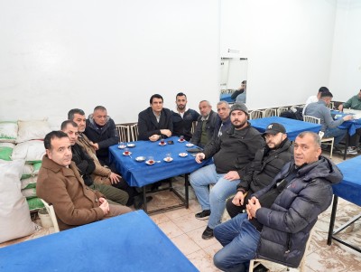 BAŞKAN YILMAZ TARİHİ MAHALLELERDE ESNAF VE VATANDAŞLARLA BULUŞTU