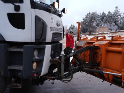 ŞEHİTKAMİL’DE KAR MESAİSİ