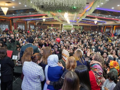 KADINLAR MATİNESİ, ŞEHİTKAMİL’E RENK KATTI