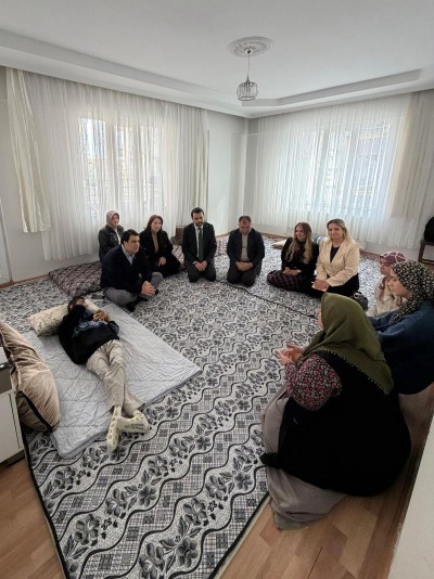 BAŞKAN YILMAZ'DAN ÇOCUKLARA MORAL ZİYARETİ