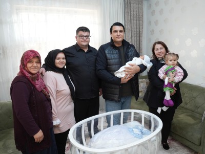 YILMAZ: “ŞEHİTKAMİL’DE HER BEBEK ÖZEL”