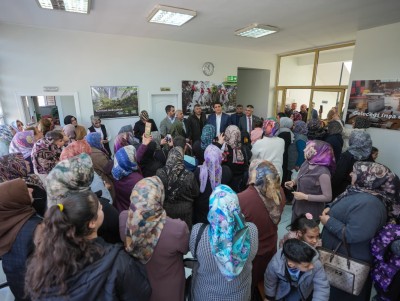 BAŞKAN YILMAZ’DAN KADIN VE ÇOCUKLARA ANLAMLI ZİYARET