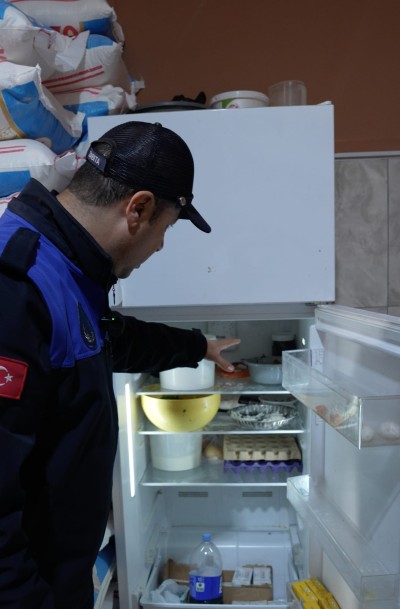ŞEHİTKAMİL’DE GIDA GÜVENLİĞİ İÇİN SIKI DENETİM