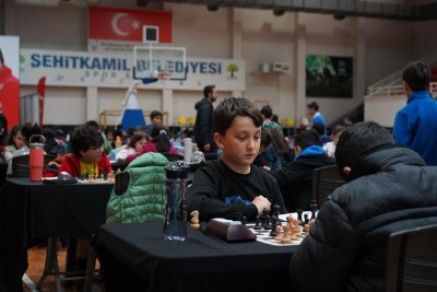 ŞEHİTKAMİL’DE HAMLELER VEFA İÇİN ATILDI