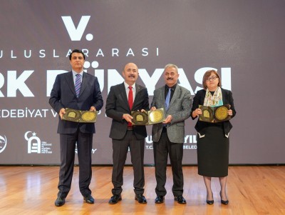 TÜRK DÜNYASI ŞEHİTKAMİL’DE BULUŞTU