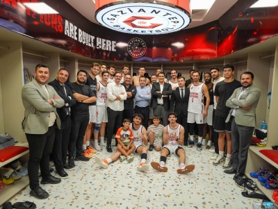 GAZİANTEP BASKETBOL, EVİNDE İLK MAÇINDA GALİBİYETLE AYRILDI