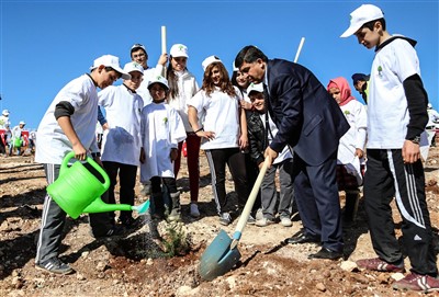 Bİ DÜNYA YEŞİL PROJESİYLE GAZİANTEP YEŞİLLENİYOR